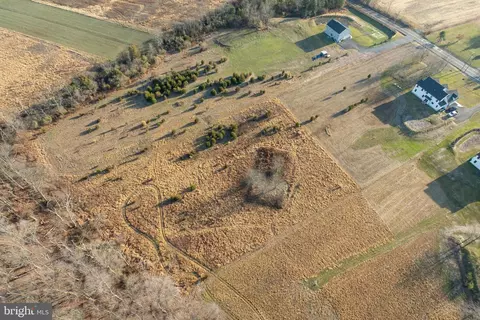 530 Game Farm Rd, Schwenksville, PA 19473