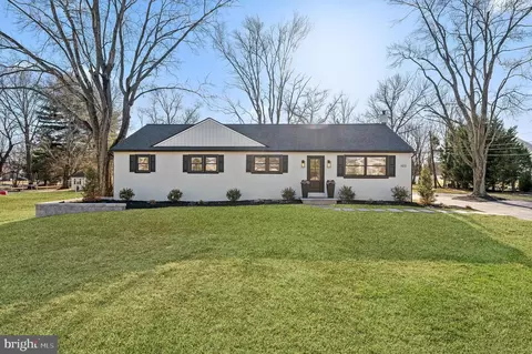 103 Laurel Ln, Oaks, PA 19456