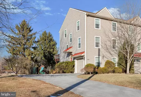 465 Chestnut St, Collegeville, PA 19426