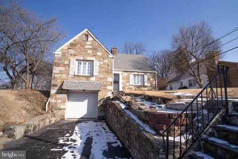 11 Wharton Ln, Cheltenham, PA 19012
