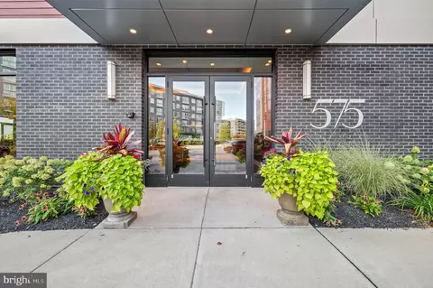 575 S Goddard Blvd #310, King Of Prussia, PA 19406