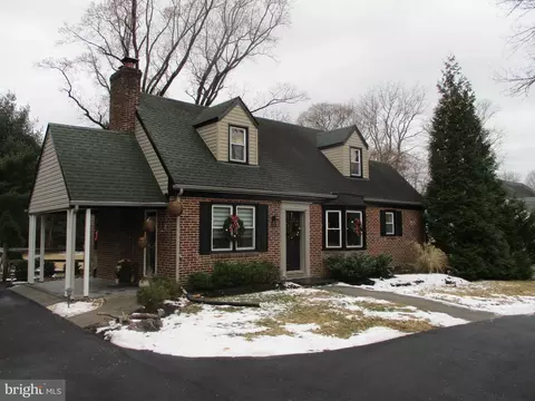 1308 Byberry Rd, Huntingdon Valley, PA 19006