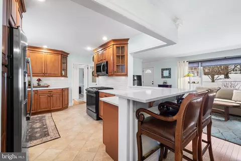 Kitchen - 458 Brookwood Rd, Wayne, PA 19087 photo 1 of 4