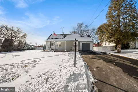 405 Washington Ave, Horsham, PA 19044