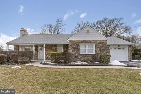 1 Highland Ave, Flourtown, PA 19031