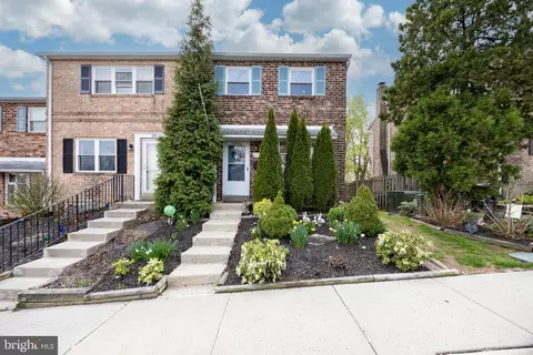 1092 Bayless Pl, Norristown, PA 19403