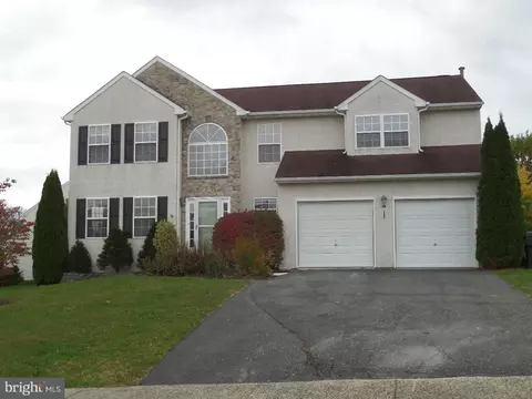 1514 Aspen Dr, Pottstown, PA 19464