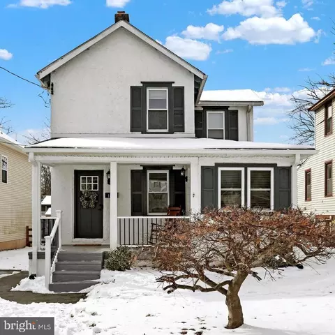 1062 Trewellyn Ave, Blue Bell, PA 19422