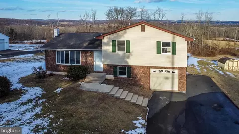 153 Wild Run Rd, Barto, PA 19504