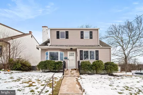 1129 Hall Ave, Abington, PA 19001