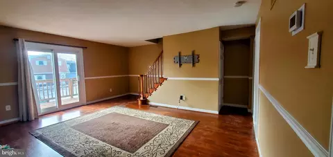 525 Village Ln, Pottstown, PA 19464