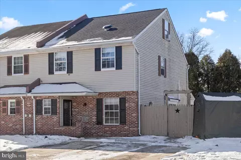 2155 Fort Bevon Rd, Harleysville, PA 19438