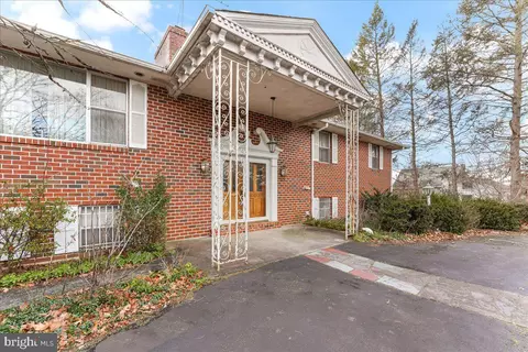 802 Northview Blvd, Norristown, PA 19401