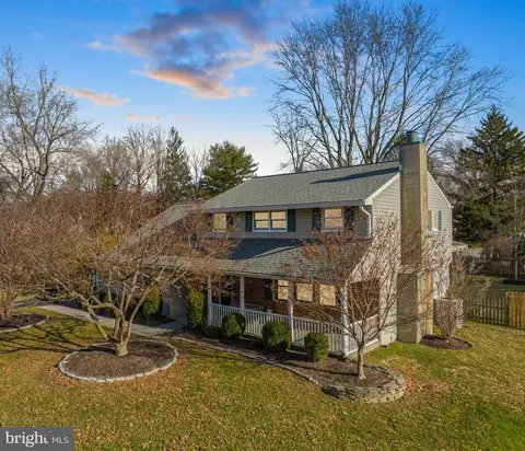117 Acorn Pl, North Wales, PA 19454