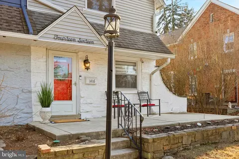 1416 Westwood Ln, Wynnewood, PA 19096