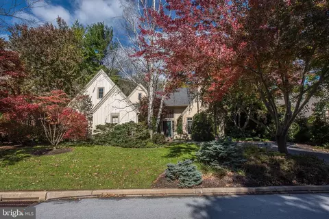 Exterior - 1229 Denbigh Ln, Wayne, PA 19087 photo 2 of 15