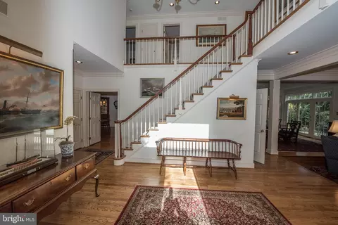 Entry Way - 1229 Denbigh Ln, Wayne, PA 19087 photo 2 of 6