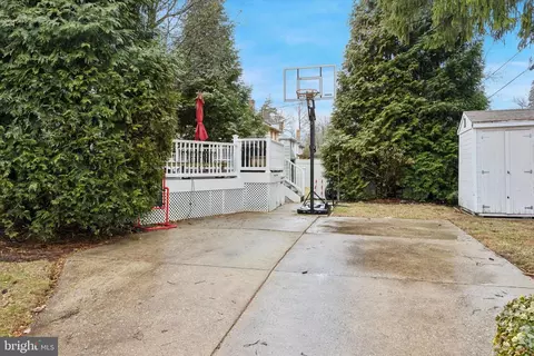 99 Windsor Ave, Narberth, PA 19072 photo 25