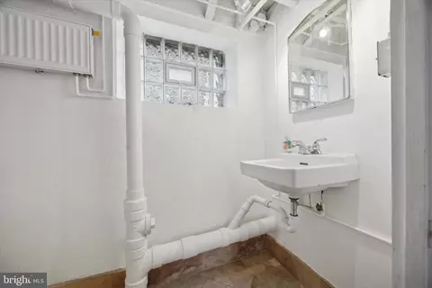 99 Windsor Ave, Narberth, PA 19072 photo 23
