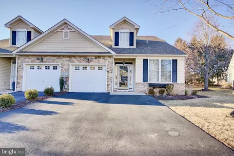 3142 Arbour Green Ct, Hatfield, PA 19440