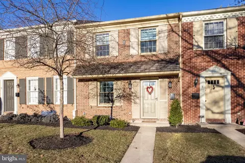 32 Roboda Blvd, Royersford, PA 19468