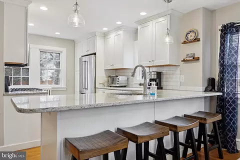 Kitchen - 417 Anthwyn Rd, Narberth, PA 19072 photo 1 of 4