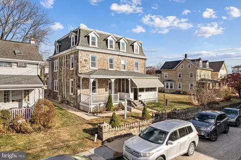 39 N Spring Garden St, Ambler, PA 19002