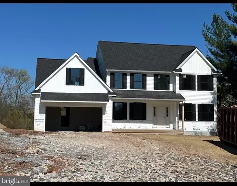 137 E 1st Ave, Trappe, PA 19426