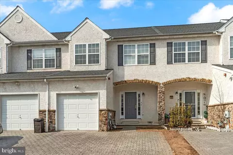 282 Bella Ln, King Of Prussia, PA 19406