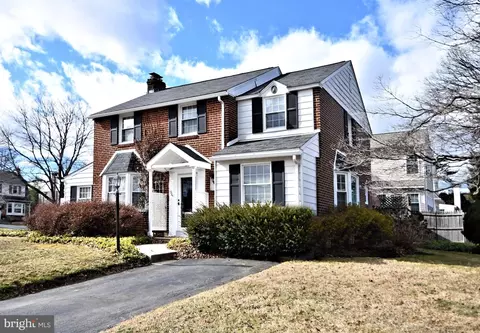 1924 Harding Ave, Abington, PA 19001