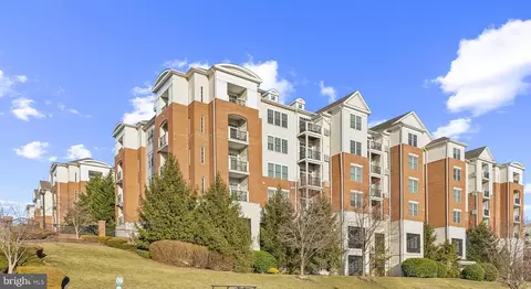 200 W Elm St #1421, Conshohocken, PA 19428