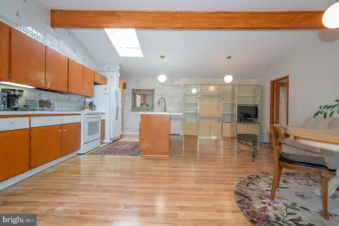 Kitchen - 300 Highview Dr, Wayne, PA 19087 photo 3 of 3