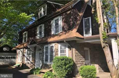 215 Church Rd, Elkins Park, PA 19027