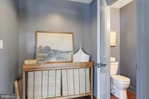 Entry Way - 206 Upper Gulph Rd, Radnor, PA 19087 photo 2 of 8