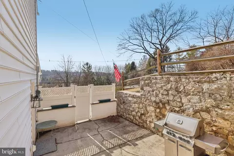 Exterior - 206 Upper Gulph Rd, Radnor, PA 19087 photo 4 of 5