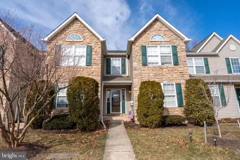 640 Doe Ct, Royersford, PA 19468