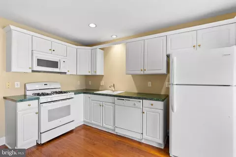 284 Militia Dr, Wayne, PA 19087 photo 17
