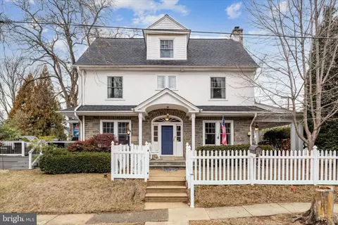 310 S Narberth Ave, Narberth, PA 19072