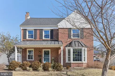17 Lanfair Rd, Cheltenham, PA 19012