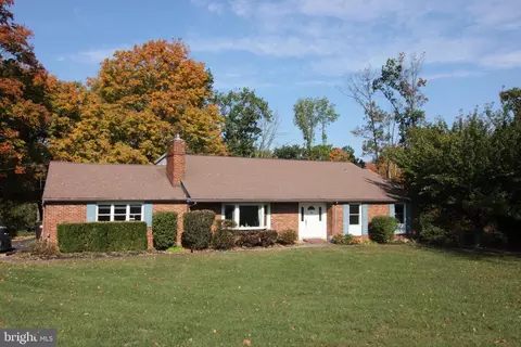 857 Cross Rd, Lederach, PA 19450