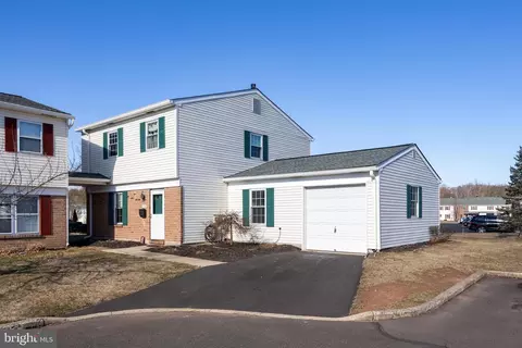 1722 Rosedale Ct, Lansdale, PA 19446