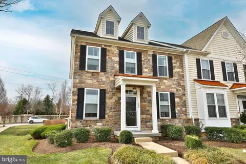 223 Rittenhouse Sq, Plymouth Meeting, PA 19462