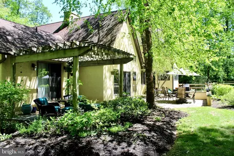 2240 Berks Rd, Lansdale, PA 19446