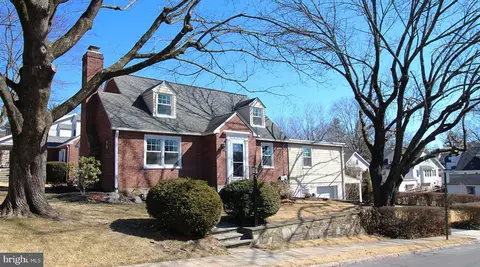 1975 Adams Ave, Abington, PA 19001