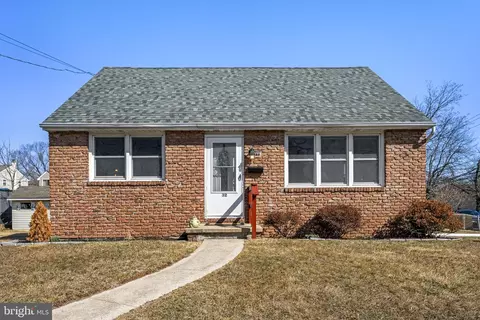 32 Anthony Wayne Dr, Pottstown, PA 19464