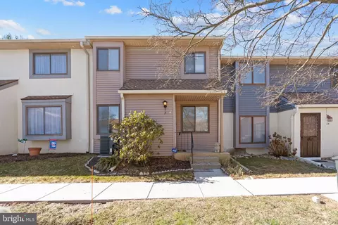 22 Fitzwatertown Rd UNIT E-7, Willow Grove, PA 19090