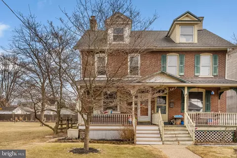 313 Shearer St, North Wales, PA 19454