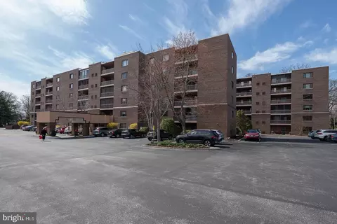 1219 W Wynnewood Rd #511, Wynnewood, PA 19096