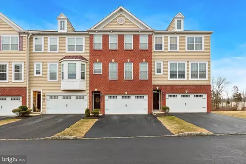 31 Rosy Ridge Ct, Telford, PA 18969