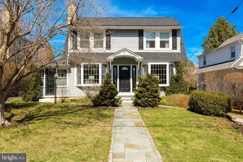 47 Grove Ave, Flourtown, PA 19031